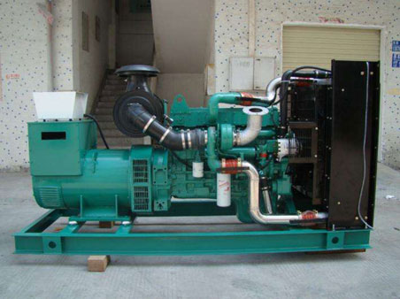 三家镇1100kw康明斯柴油发电机组图片 三家镇1100kw康明斯柴油发电机组图片